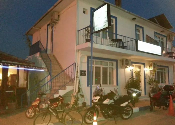 فندق Sahil & Restaurant